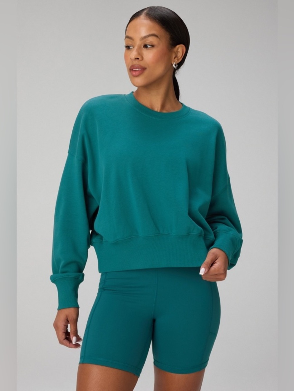 New Fabletics Year Round Terry Crew Neck Sweatshirt in Green Abyss Size XS $85